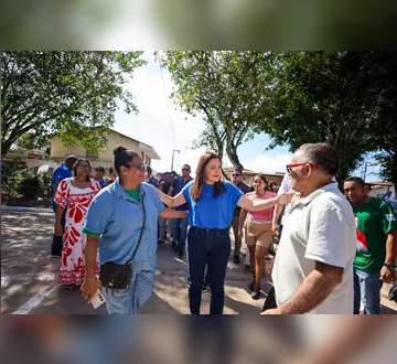 Imagem ilustrativa da imagem Governadora Hana Ghassan entrega 41 ruas asfaltadas no bairro do Tapanã