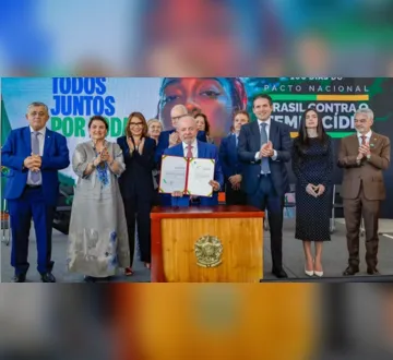 Imagem ilustrativa da imagem Lula assina decretos nos 100 dias do pacto nacional contra o feminicídio