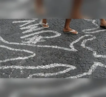 Imagem ilustrativa da imagem Brasil reduz número de homicídios, mas crimes digitais avançam