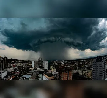 Imagem ilustrativa da imagem Ciclone intenso atinge o Brasil nos próximos dias; veja alerta