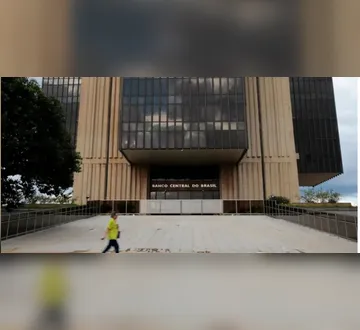 Imagem ilustrativa da imagem Concursos do IBGE, Banco Central e CGU devem abrir vagas em breve