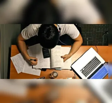 Imagem ilustrativa da imagem Quanto custa virar concurseiro? Fizemos as contas