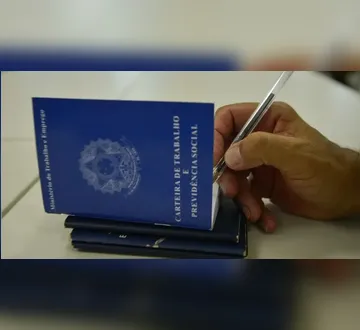 Imagem ilustrativa da imagem Relator quer votar fim da escala 6x1 ainda em maio na Câmara