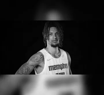 Imagem ilustrativa da imagem Brandon Clarke, jogador do Memphis Grizzlies, morre aos 29 anos
