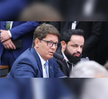 Imagem ilustrativa da imagem Documentos colocam gabinete de Mario Frias sob suspeita de 'rachadinha'