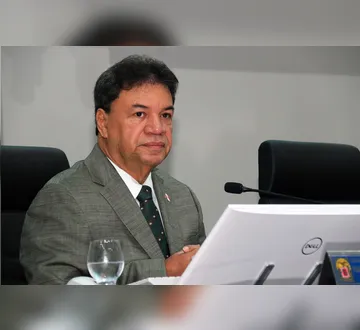 Imagem ilustrativa da imagem Alepa aprova educação indígena e reforma da previdência