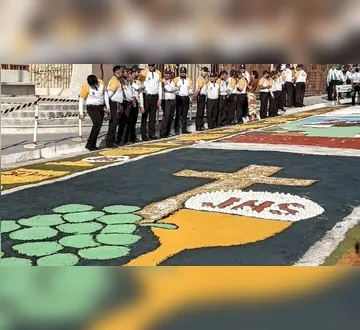 Imagem ilustrativa da imagem Corpus Christi em Capanema celebra 50 anos com mais de 50 mil fiéis nas ruas