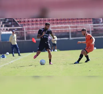 Imagem ilustrativa da imagem Remo: Condé minimiza resultado de jogo-treino e foca no retorno da Série A