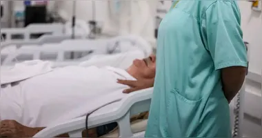 Cartilha detalha os canais práticos para a denúncia de violações e a defesa ativa de direitos.
