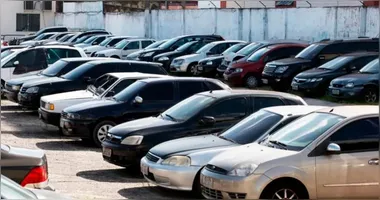 Serão 80 lotes de veículos disponibilizados no leilão de Benevides