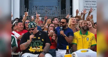 Pablo surpreendeu os fãs ao gravar participação com o grupo Menos é Mais em Belém.