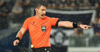 Imagem ilustrativa da notícia: CBF divulga áudios e vídeos do VAR em Remo x Palmeiras