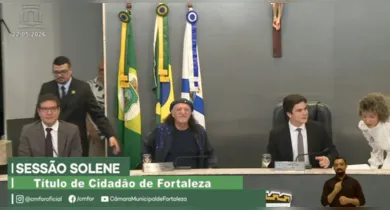 Um deslize do cerimonial roubou a cena durante a homenagem a Alceu Valença em Fortaleza. A trilha sonora escolhida foi uma gravação de "Jacarepaguá Blues" na voz de Zé Ramalho, gerando repercussão nas redes sociais.
