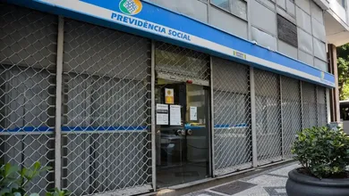 A expectativa é de que uma decisão sobre o pedido emergencial seja anunciada nos próximos meses.