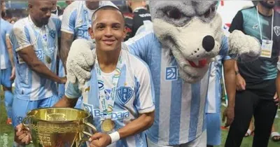 Thalyson é um dos jogadores da base do Papão com contrato renovado e com cifras mais altas em caso de venda