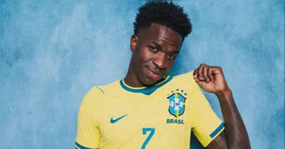 Vini Jr. comemora gol diante do Haiti e vira destaque entre os torcedores nas redes sociais.