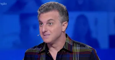 Luciano Huck tentou contornar a situação durante a transmissão ao vivo.
