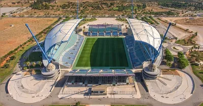 Jogo acontece em Portugal.