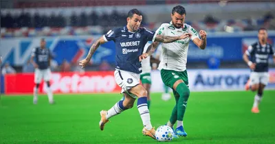 Leão começou bem, mas força do adversário arrancou empate