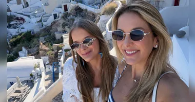 Confira os encantos da viagem de Ticiane Pinheiro e Rafa Justus pela Grécia, com registros de Santorini e Atenas.