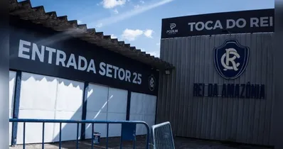 A intervenção contempla toda a extensão da fachada do estádio e tem como objetivo renovar a identidade visual do Baenão.