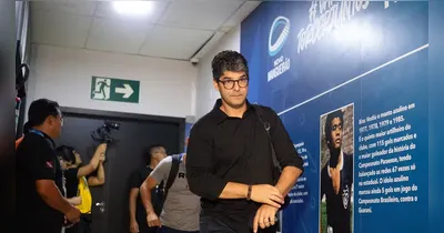 O responsável por conduzir esse processo é o executivo de futebol Luis Vagner Vivian