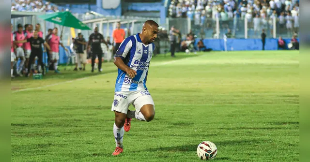 Imagem ilustrativa da notícia Edilson chegará a 150 jogos e celebra história no Paysandu