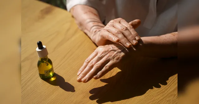 Imagem ilustrativa da notícia Quer ter unhas fortes? Veja a dica usando azeite de oliva