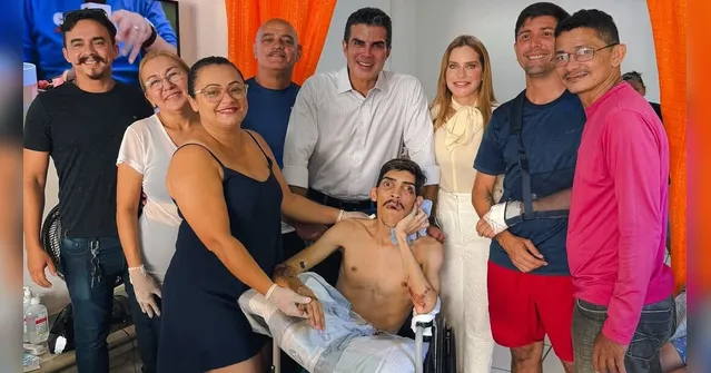 Imagem ilustrativa da notícia Helder Barbalho visita Daniel Pampam, vítima de atropelamento em Belém