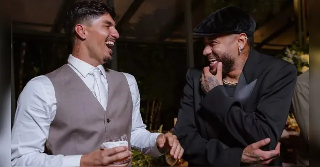 Imagem ilustrativa da notícia Neymar pede 'desculpas' a Medina por roupa em casamento