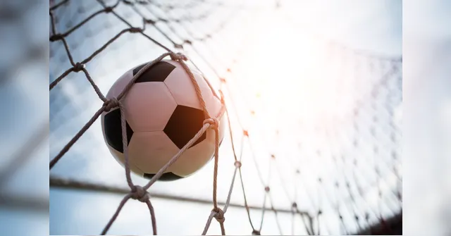 Imagem ilustrativa da notícia Veja onde assistir aos jogos de futebol deste domingo (26) 