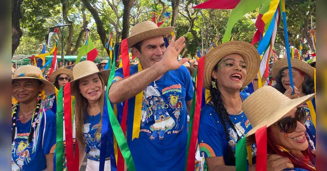 Imagem ilustrativa da notícia VÍDEO: 2º Arrastão do Pavulagem reúne multidão pelas ruas de Belém