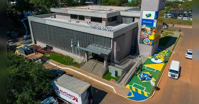 Imagem ilustrativa da notícia Embratur abre vagas com salário de quase R$ 10 mil