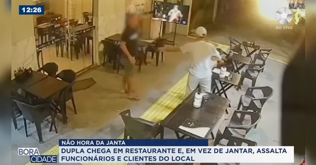 Imagem ilustrativa da notícia Câmeras de segurança registram assalto a cliente em restaurante de Belém