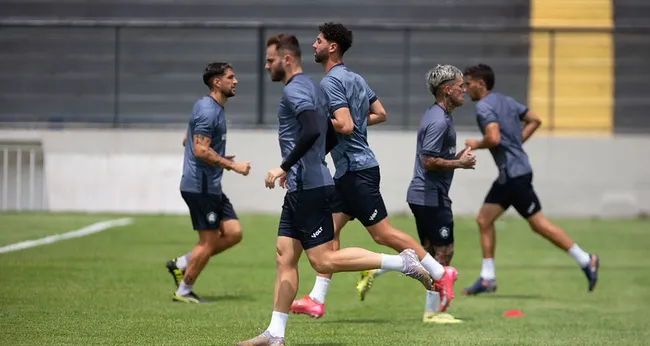 Imagem ilustrativa da imagem Remo conclui preparação e define 23 relacionados diante do Cruzeiro