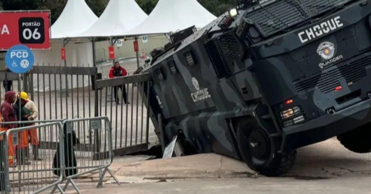 A Secretaria de Segurança Pública (SSP) confirmou que não houve vítimas e que o incidente não comprometeu o policiamento no local.