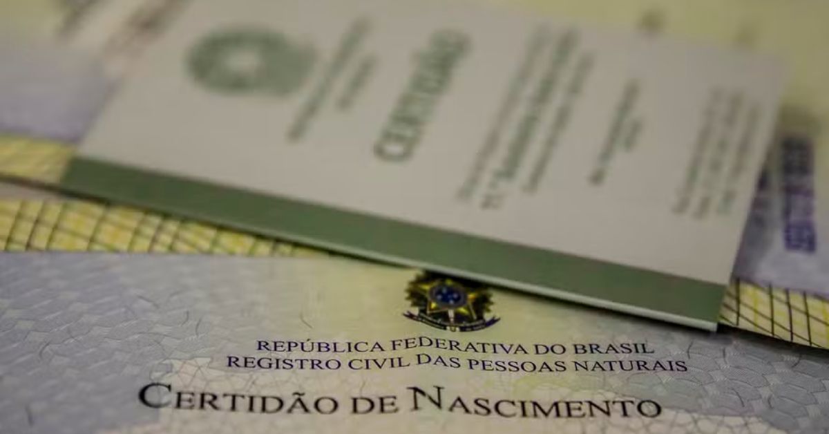 A certidão é documentário obrigatório para tirar a CIN