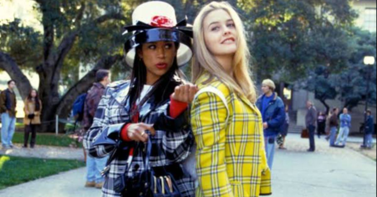 Informações da revista Variety confirmaram Alicia Silverstone na produção da série.