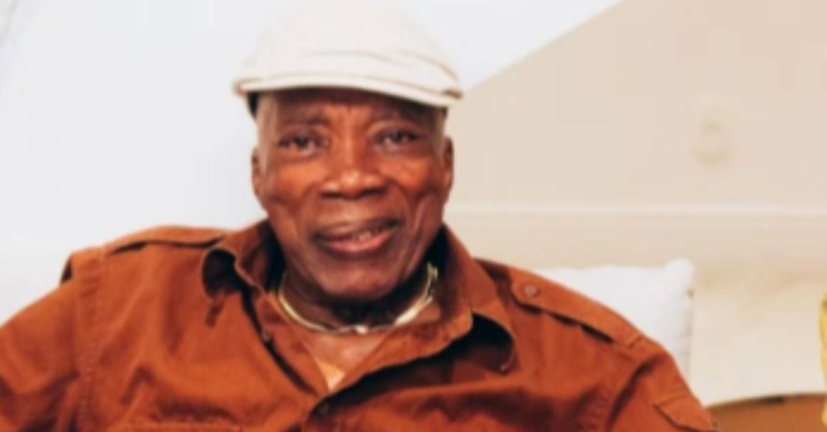 Milton Nascimento está internado no Rio de Janeiro para tratamento de uma pneumonia.