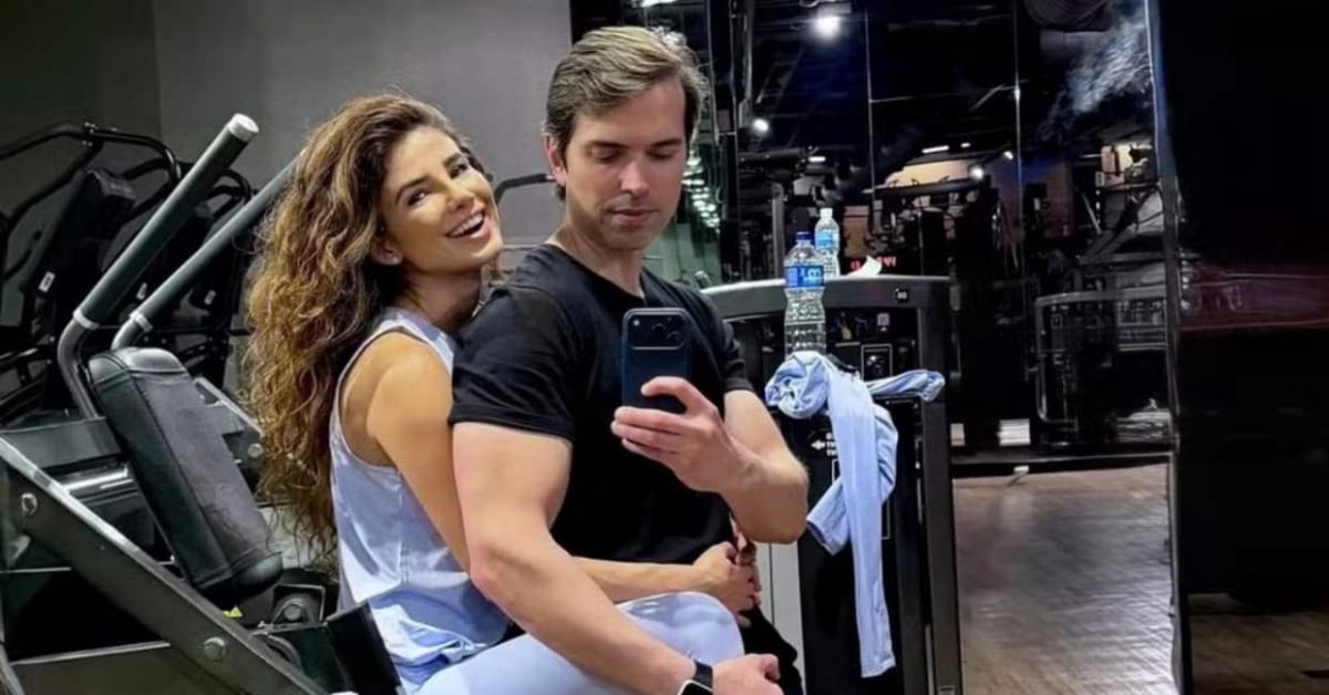 Paula Fernandes e Daniel Pereira assumiram publicamente o relacionamento em maio deste ano. Na época, a cantora afirmou que vivia uma fase especial e que preferia conduzir o romance de forma leve e sem pressa.
