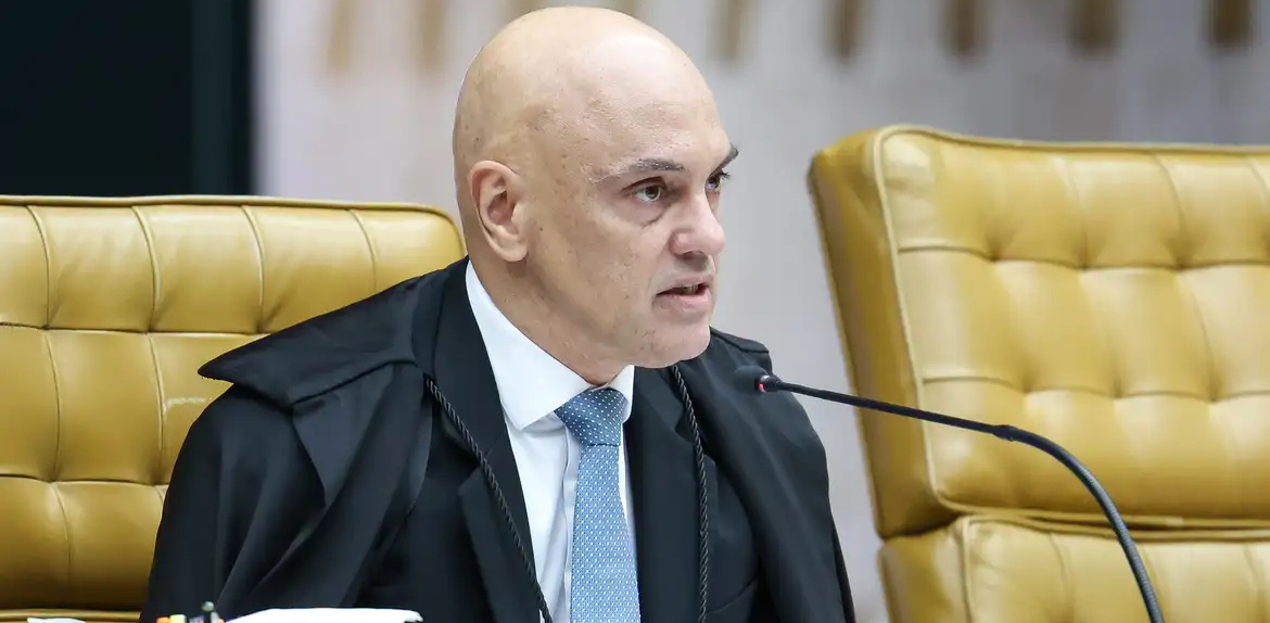 Bolsonaro deve esclarecer uso de sua imagem em vídeo