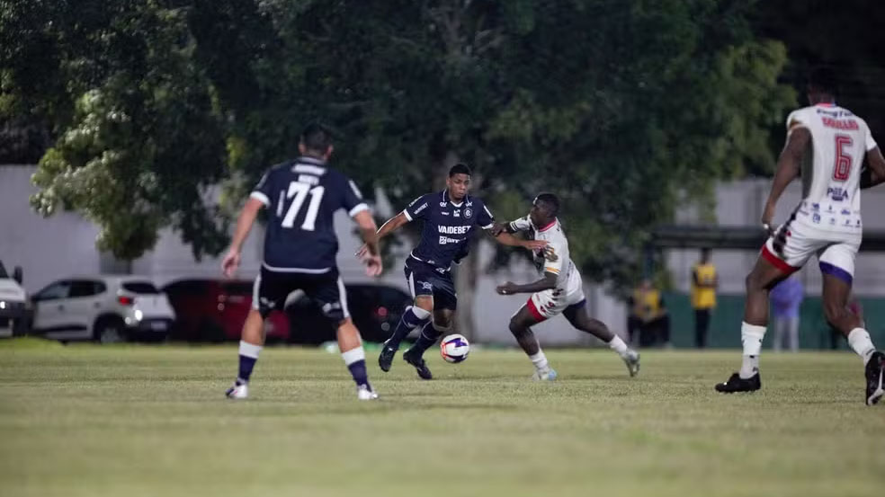 Clube do Remo confirma saída do zagueiro Thalisson.