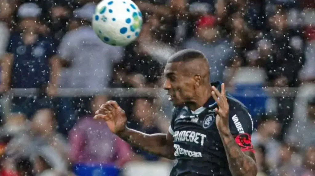 Zagueiro Marllon, do Remo