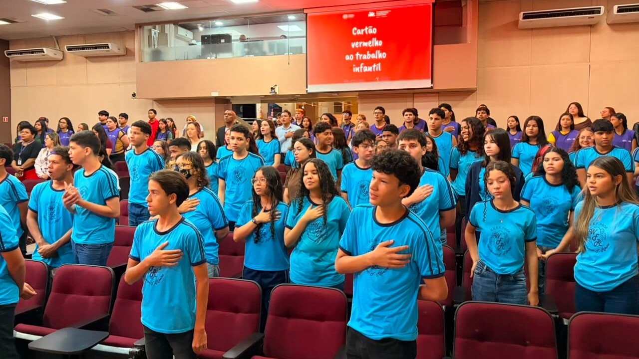 Evento do TRT-8 destaca a importância da aprendizagem no combate ao trabalho infantil no Dia Mundial de Combate ao Trabalho Infantil.