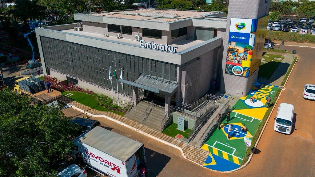 Saiba tudo sobre a seleção da Embratur com vagas de até R$ 9,1 mil. Inscrições até 22 de julho!