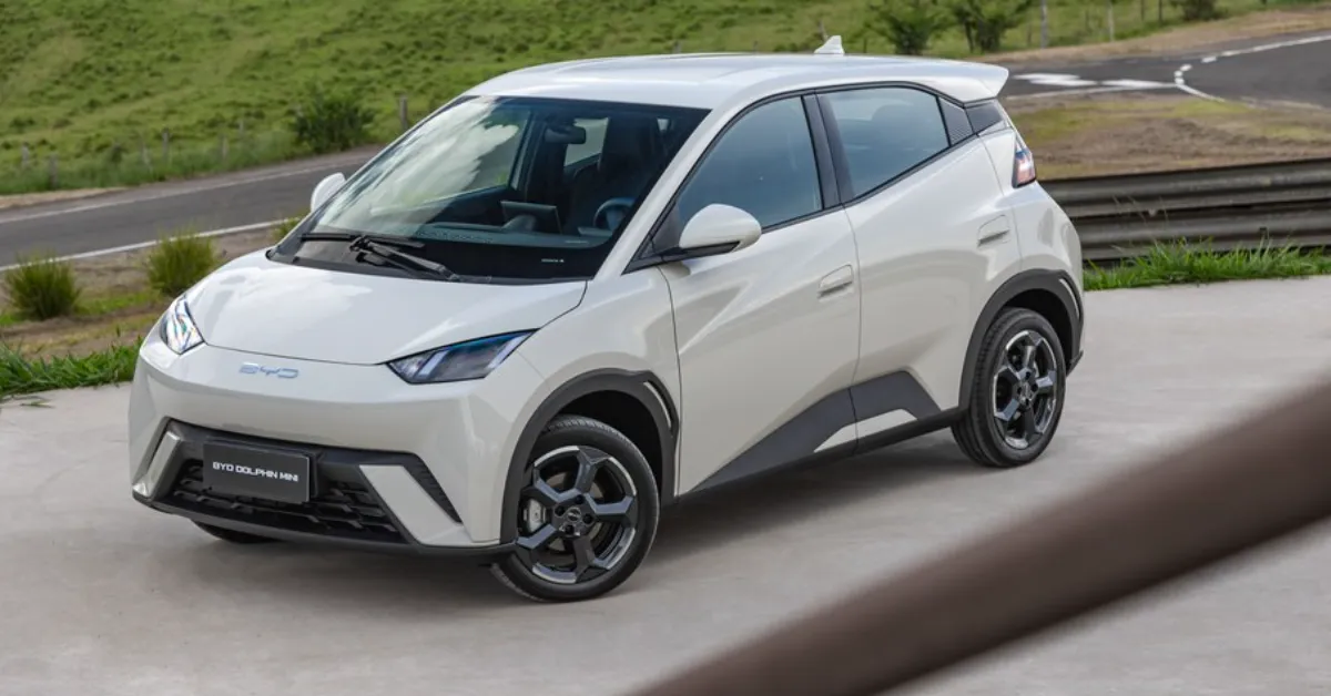 A BYD mantém a liderança nas vendas, mas Geely, GAC, GWM e outras montadoras começam a ganhar espaço em um mercado que já ultrapassa 20 mil veículos vendidos em um único mês.