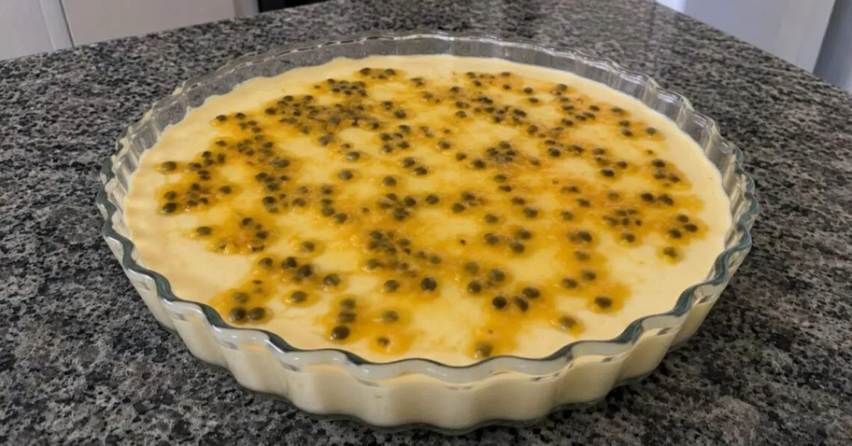Nesta receita, o creme de leite e o leite em pó formam uma base encorpada, enquanto que o suco em pó traz o sabor marcante da fruta.
