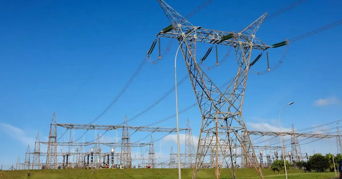 Imagem ilustrativa da notícia: Consumidores poderão escolher fornecedores de energia a partir de 2027
