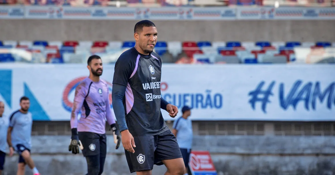 Matheus Felipe foi indicação de Léo Condé e deve ser mantido como titular