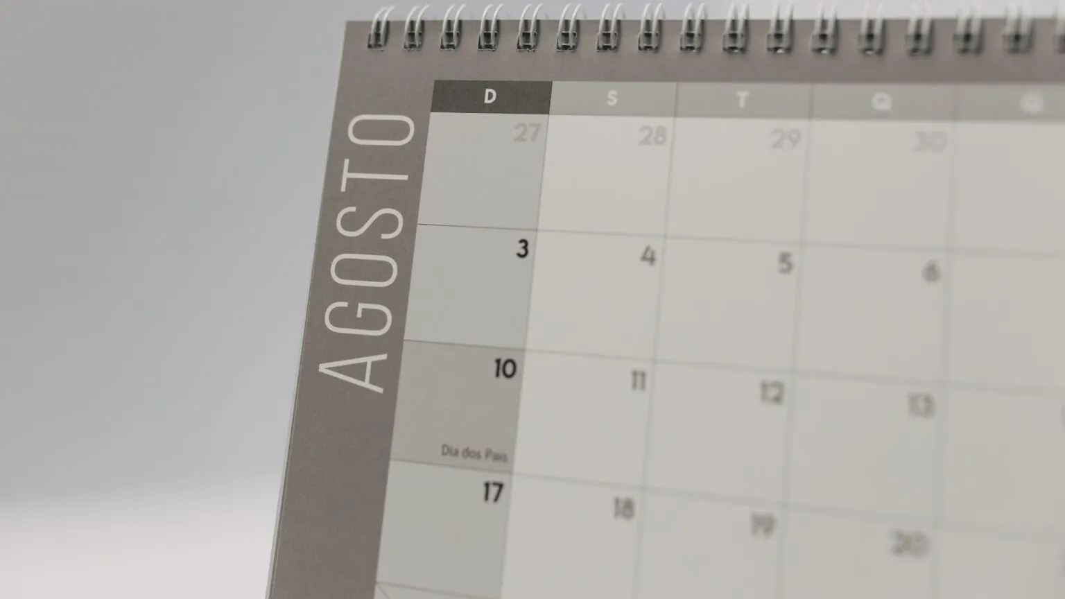 Veja os feriados de agosto de 2026 em todo o Brasil e planeje suas folgas.
